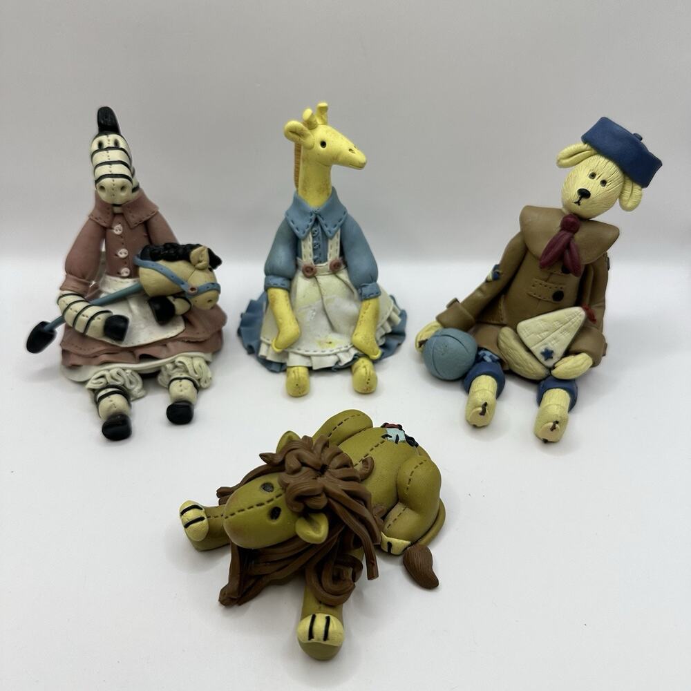 VTG Dave Grossman Creations Zoo Lot Giraffe Zebra Lion Dog Figures Clay? 1998